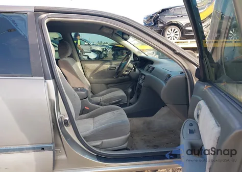 2001 Toyota Camry Le from USA, damaged, VIN JT2BG22K510564669